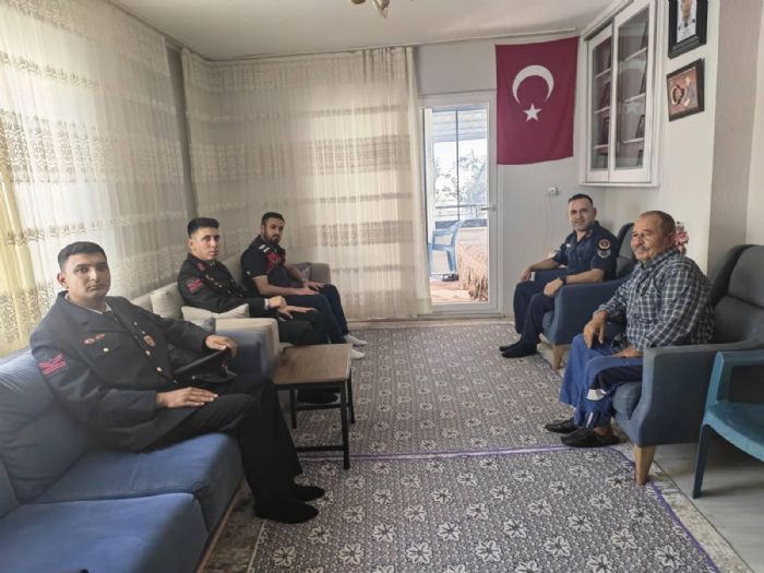 Bozyaz��da 30 A�ustos �ncesi �ehit aileleri unutulmad�