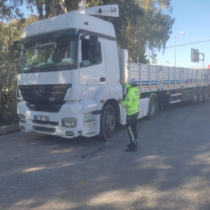 Mersin genelinde 591 ara trafikten men edildi