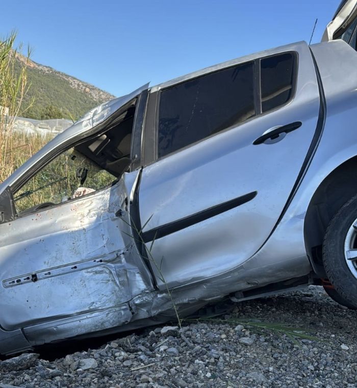 Anamur Mamure Kalesi civar�nda trafik kazas� meydana geldi.