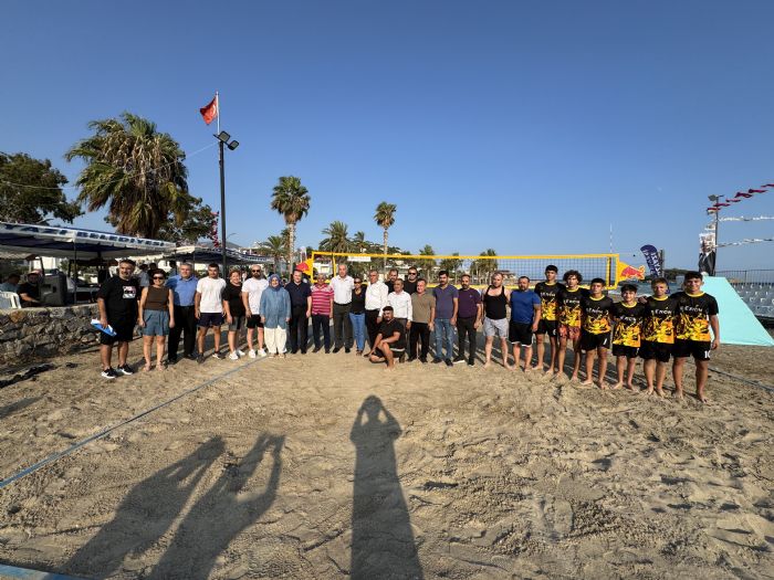 Bozyazda 4. Geleneksel Plaj Voleybolu Heyecan Balad