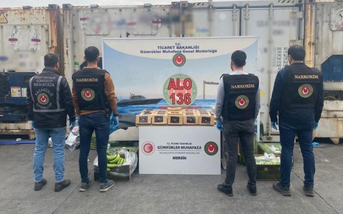 Mersin Liman’nda manzara deimedi: 77 kilogram kokain ele geirildi