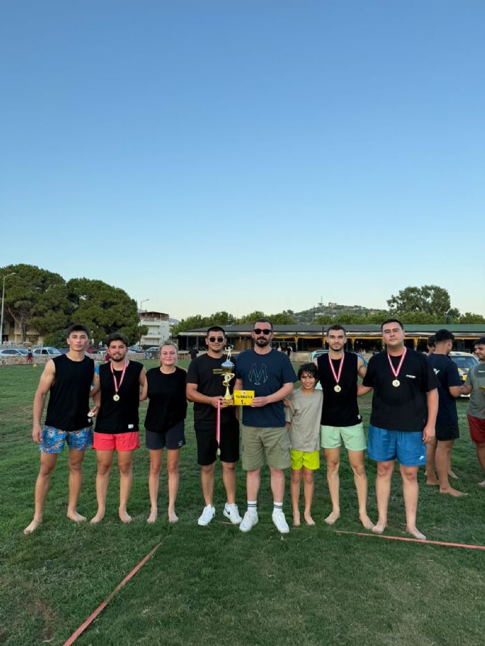 Bozyaz��nda �im Voleybolu Turnuvas� B�y�k Heyecana Sahne Oldu