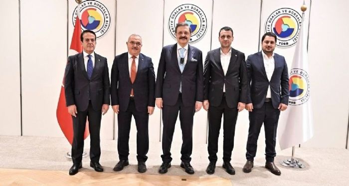 ANTSO Ba�kan� Mehmet Tuna, TOBB Turizm Meclisi Toplant�s�na Kat�ld�