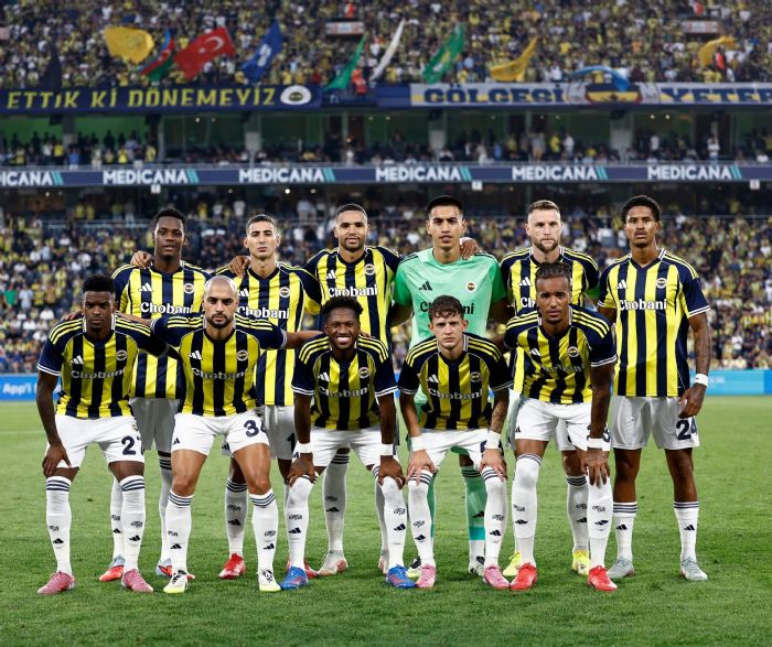 Feyenoord, Kadkyden kamad: Fenerbahe Play-Offta