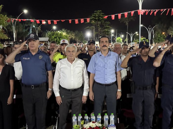 Bozyazda 15 Temmuz Demokrasi ve Milli Birlik Gn Anma Program Dzenlendi