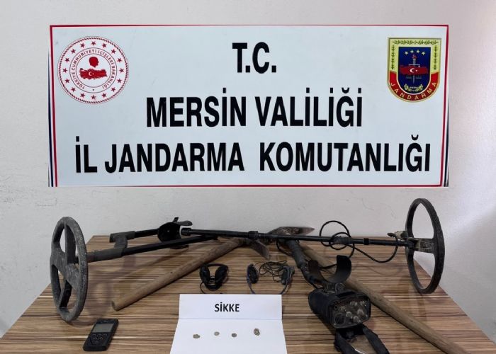 Mersin’de Define Arayan ahslar Jandarmaya Yakaland